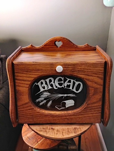 Vintage wooden bread box with - wooden,