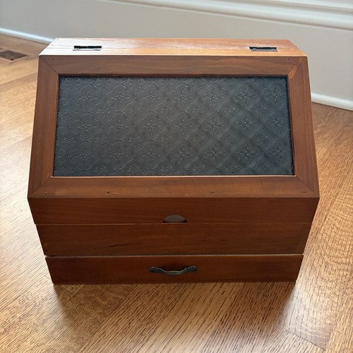 Vintage style wood - style, box