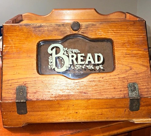 Vtg wood bread box - bread, flowers
