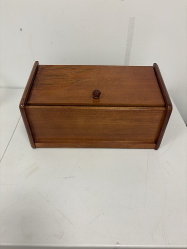 Vintage wooden bread box - vintage,