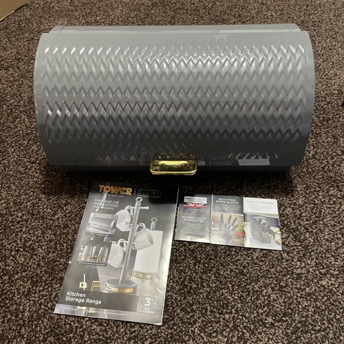 Tower empire roll - roll, top